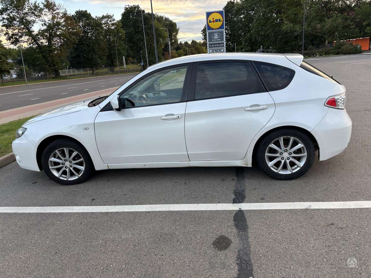 Subaru Impreza - 3