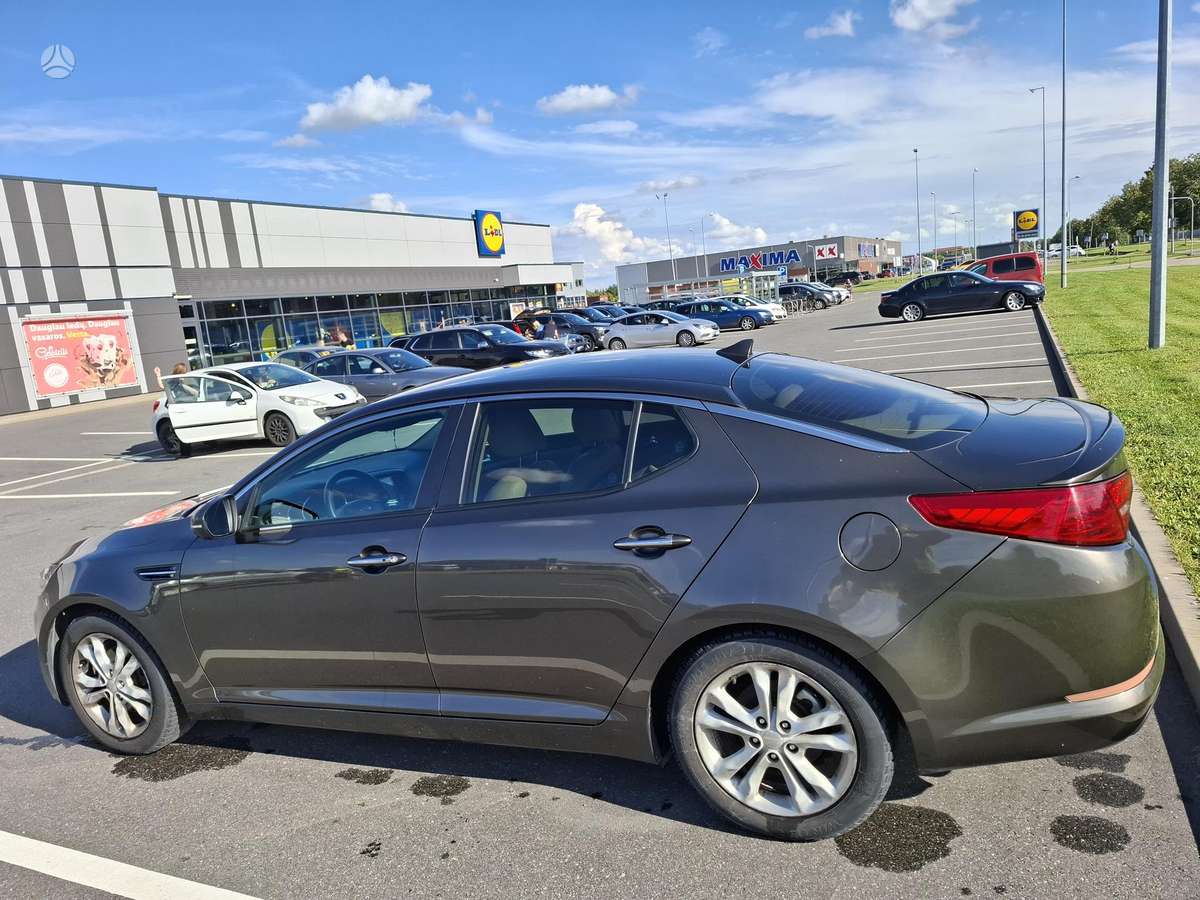 Kia Optima, 2.4 l., Седан