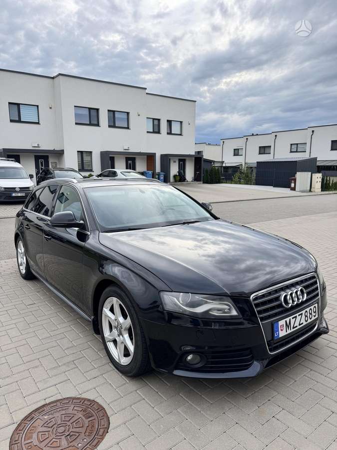Audi A4, 1.8 l., universalas