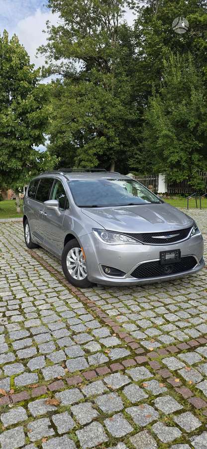 Chrysler Pacifica, 3.6 l., Минивэн
