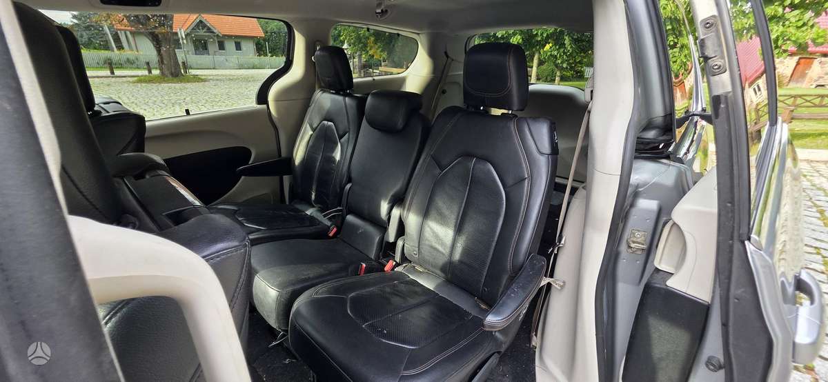 Chrysler Pacifica, 3.6 l., Минивэн