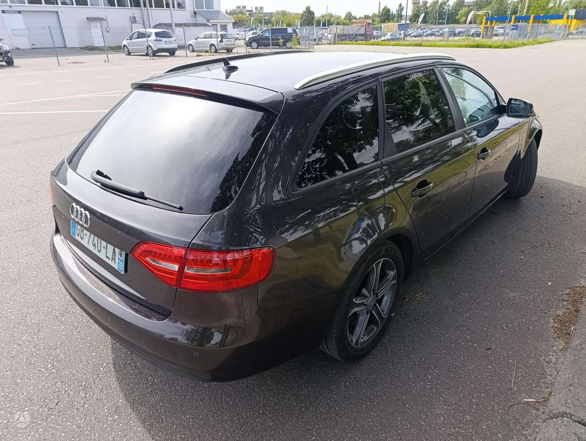 Audi A4, 2.0 l., Универсал