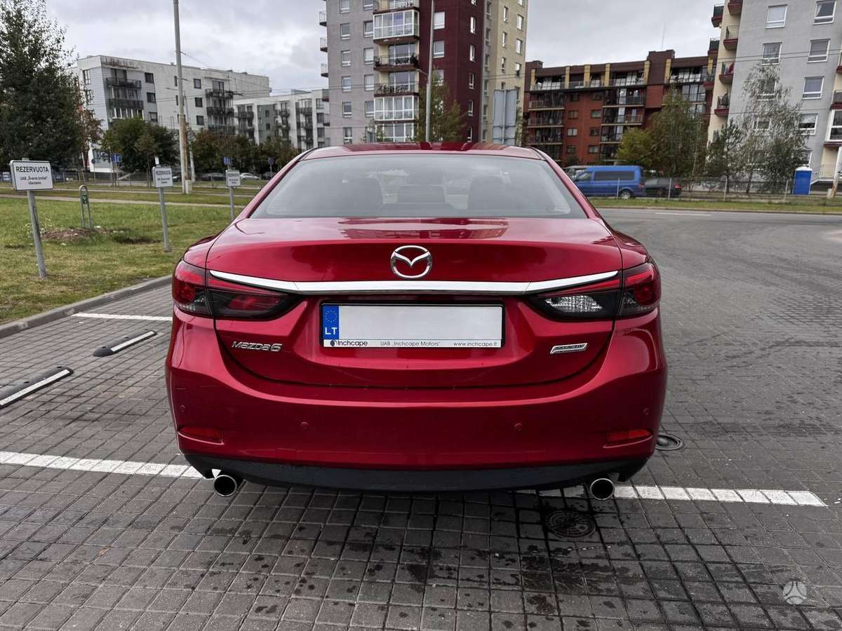 Mazda 6, 2.2 l., Седан