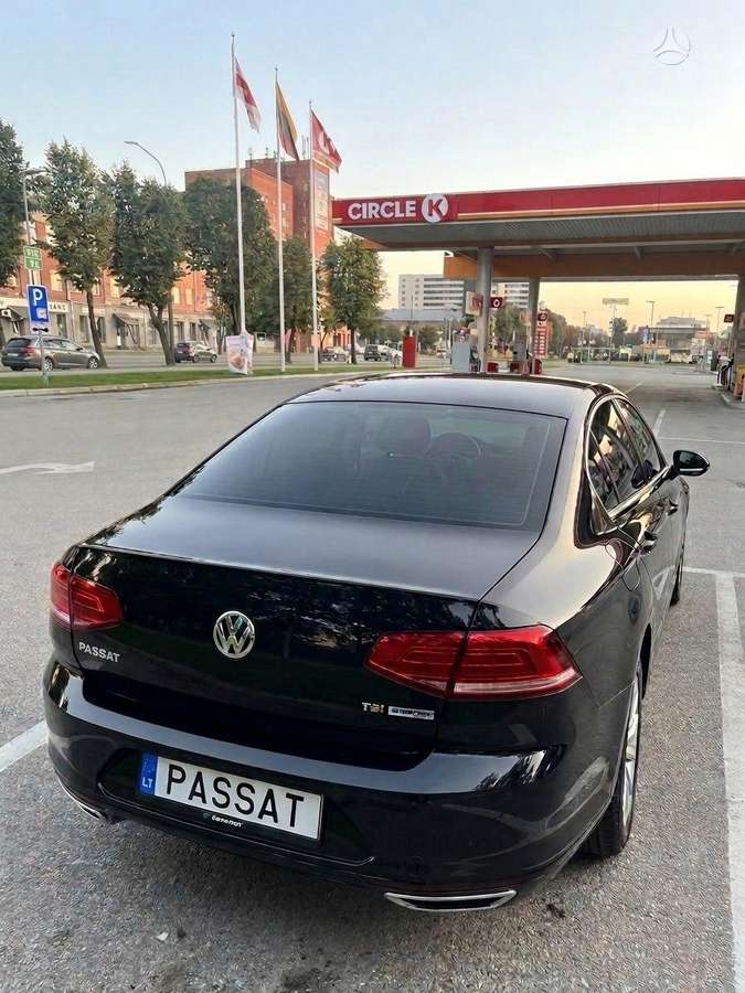 Volkswagen Passat - 5