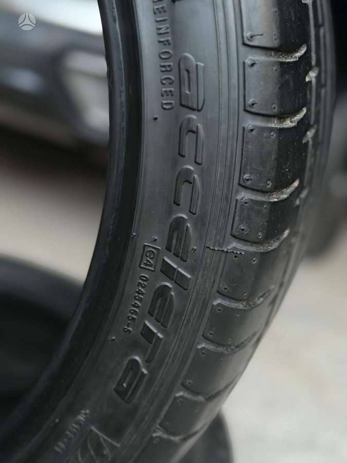 Accelera, vasarinės 245/40 R20