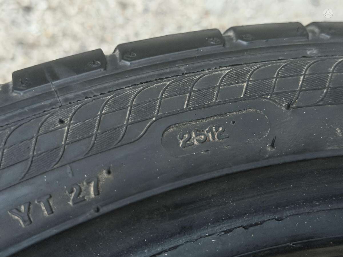 Accelera, vasarinės 245/40 R20