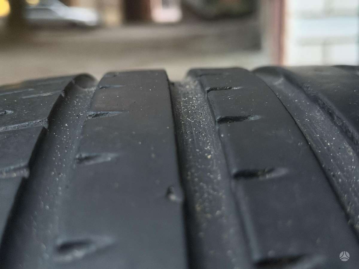 Accelera, vasarinės 245/40 R20