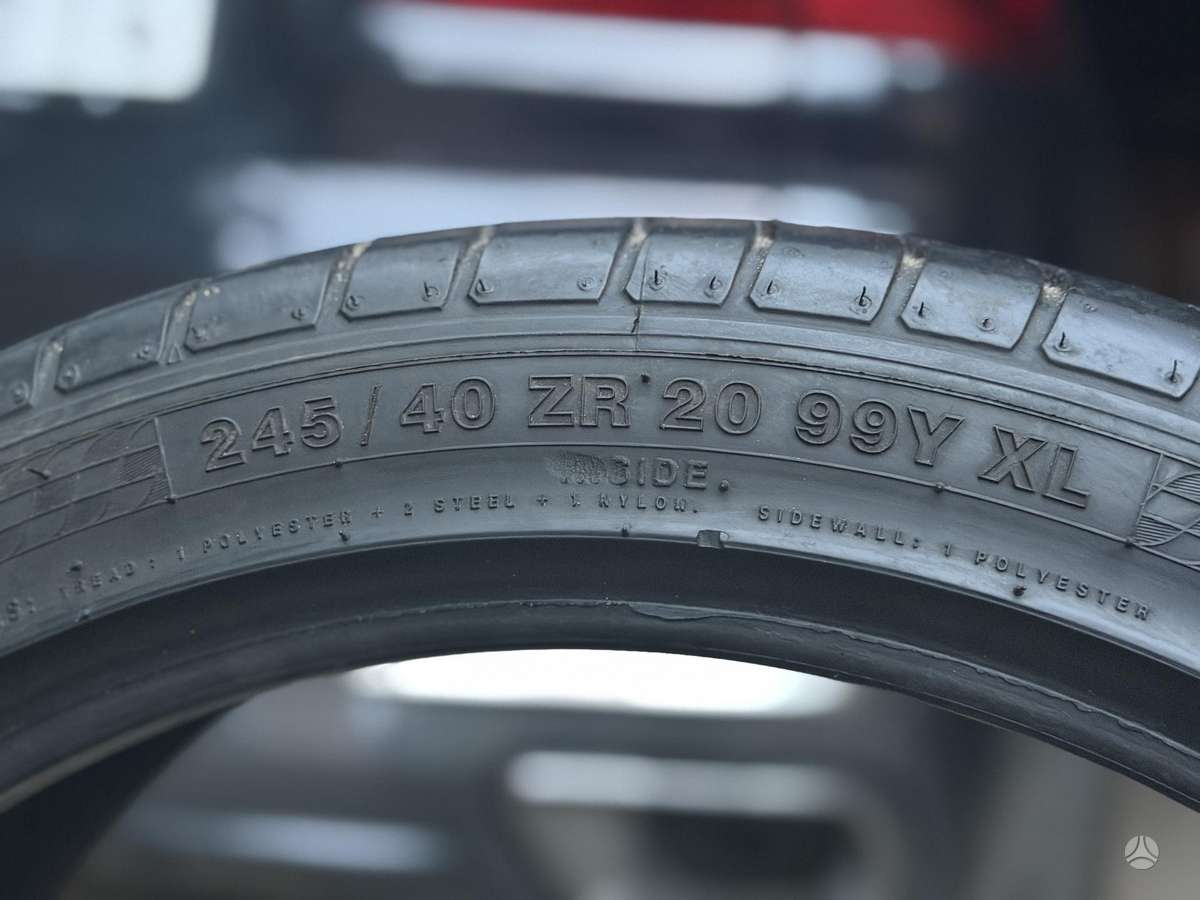 Accelera, vasarinės 245/40 R20