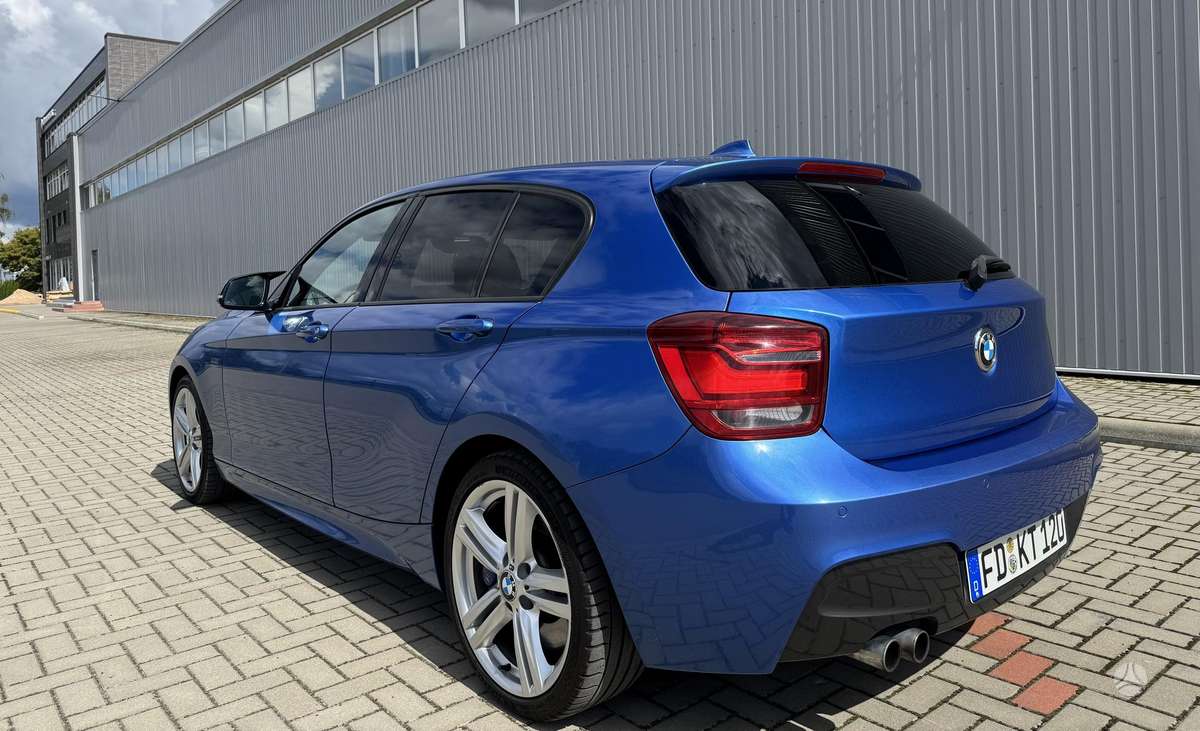 BMW 125, 2.0 l., Хэтчбек