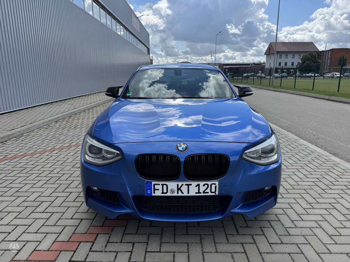 BMW 125, 2.0 l., Хэтчбек