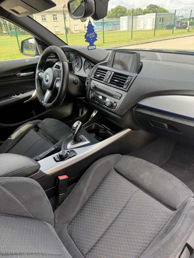 BMW 125, 2.0 l., Хэтчбек
