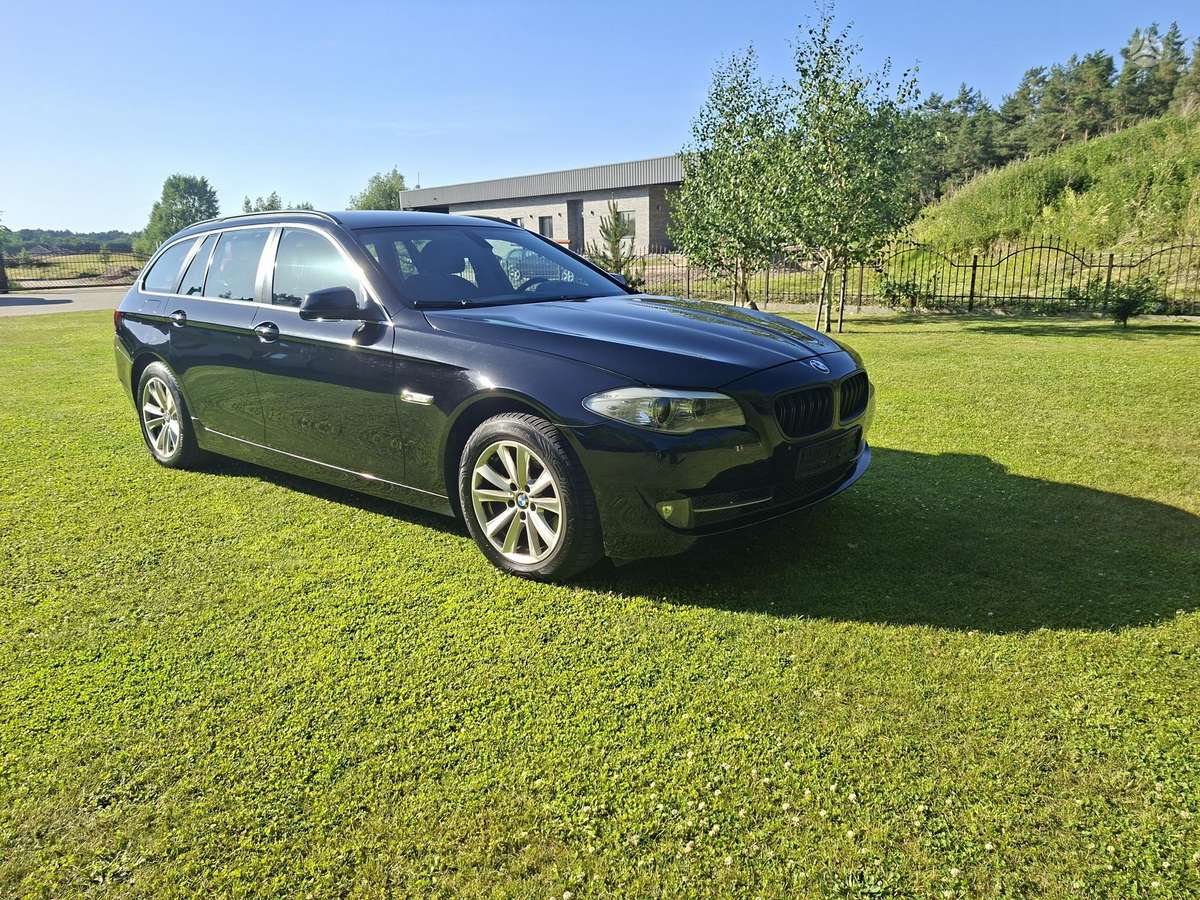 BMW 520, 2.0 l., Универсал