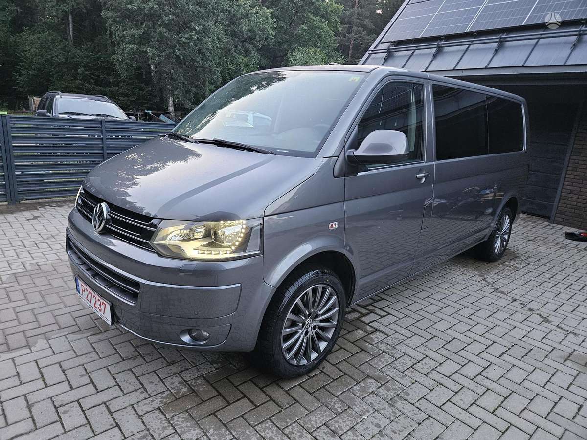 Volkswagen Multivan, 2.0 l., Минивэн