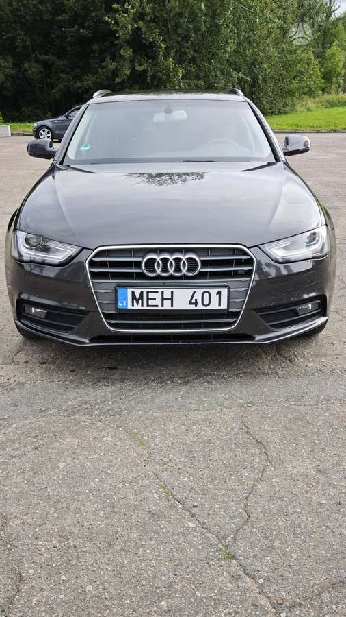 Audi A4, 1.8 l., Универсал