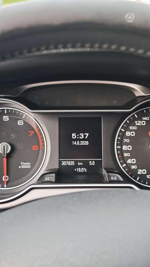 Audi A4, 1.8 l., Универсал