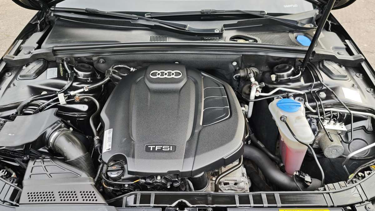 Audi A4, 1.8 l., universalas