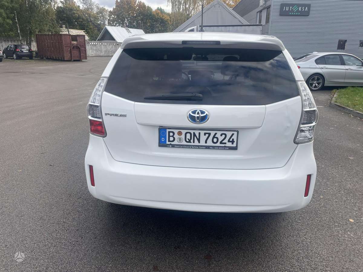 Toyota Prius+ - 6