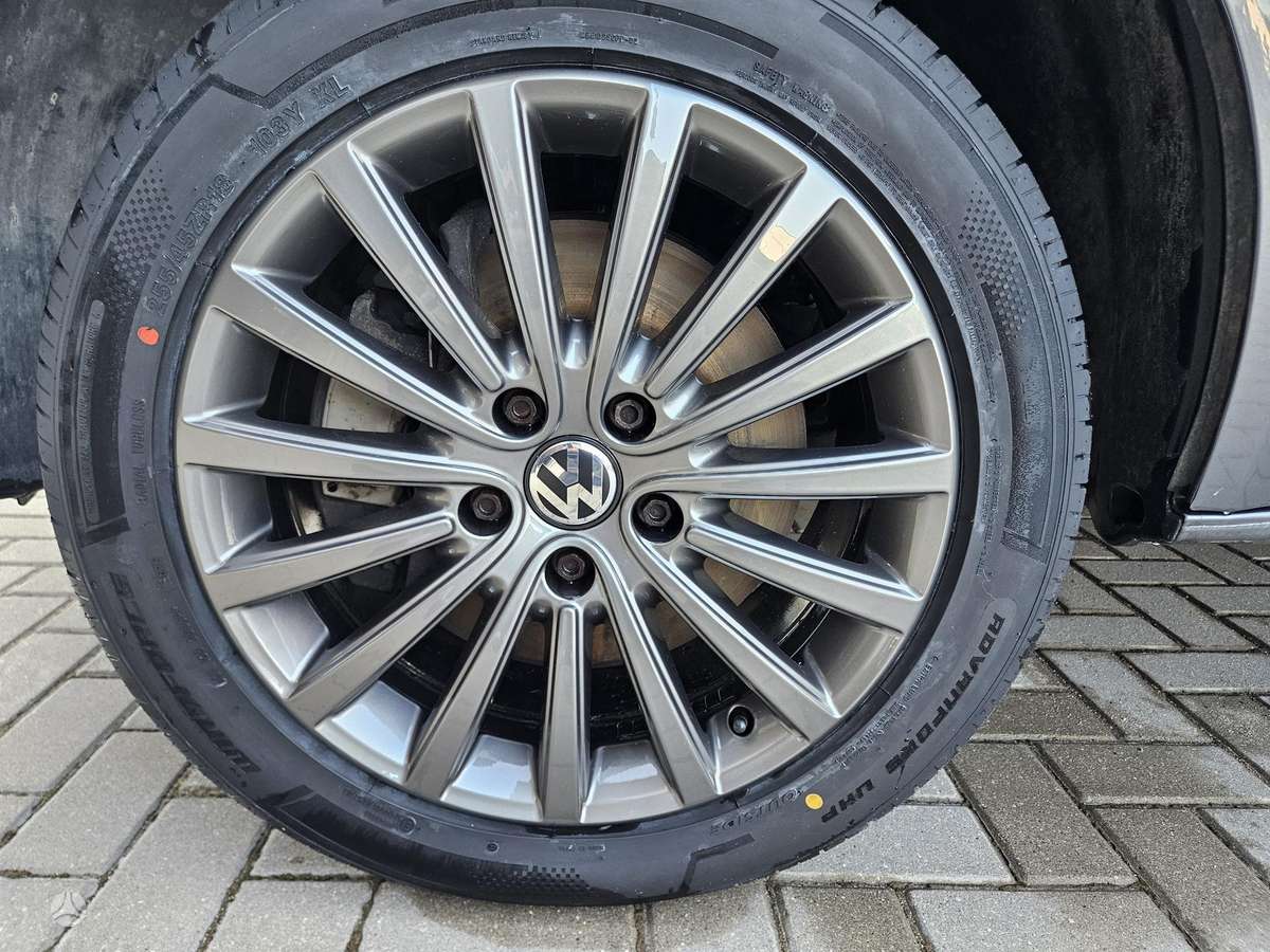 Volkswagen Multivan, 2.0 l., Минивэн