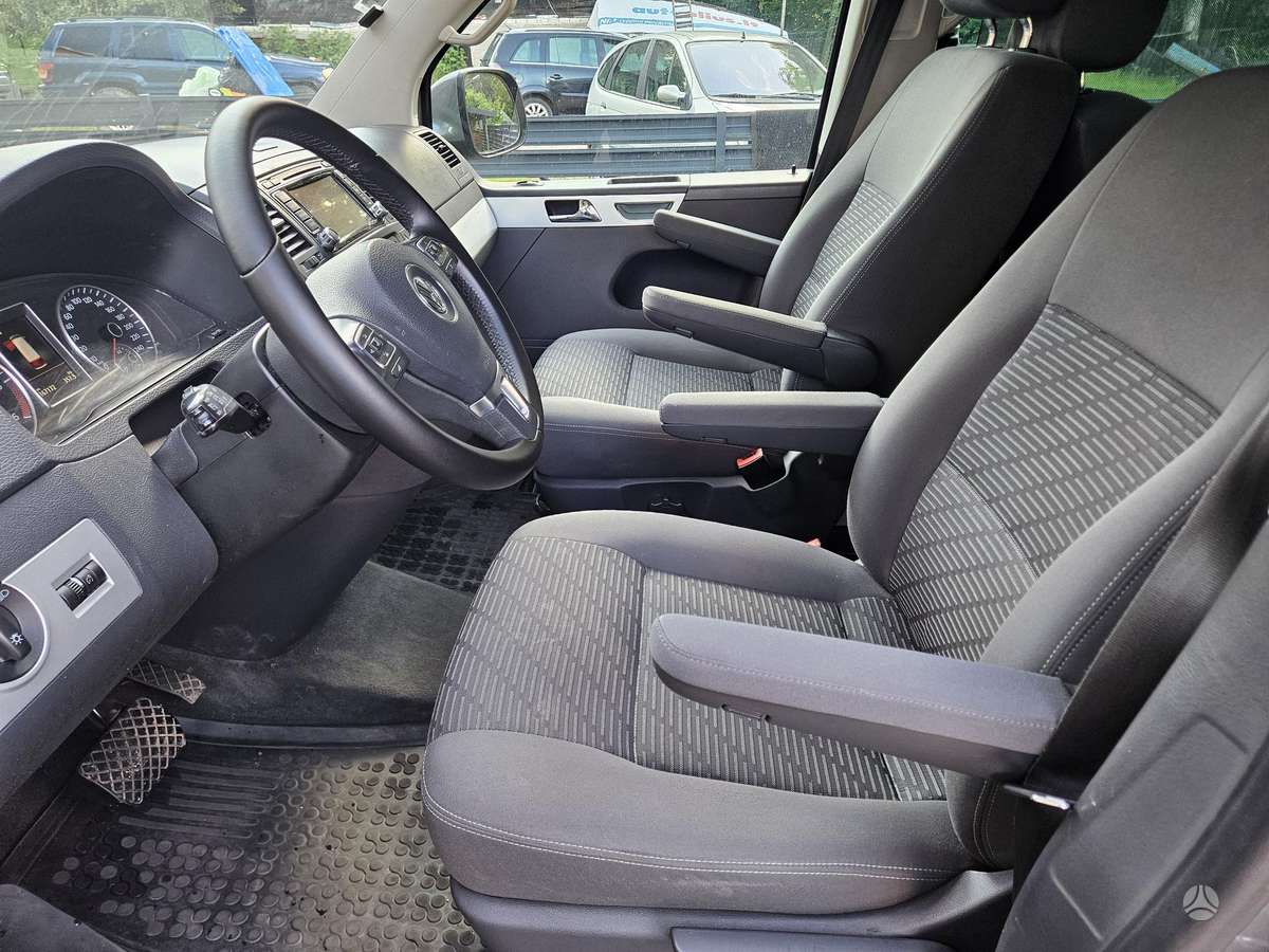 Volkswagen Multivan, 2.0 l., Минивэн