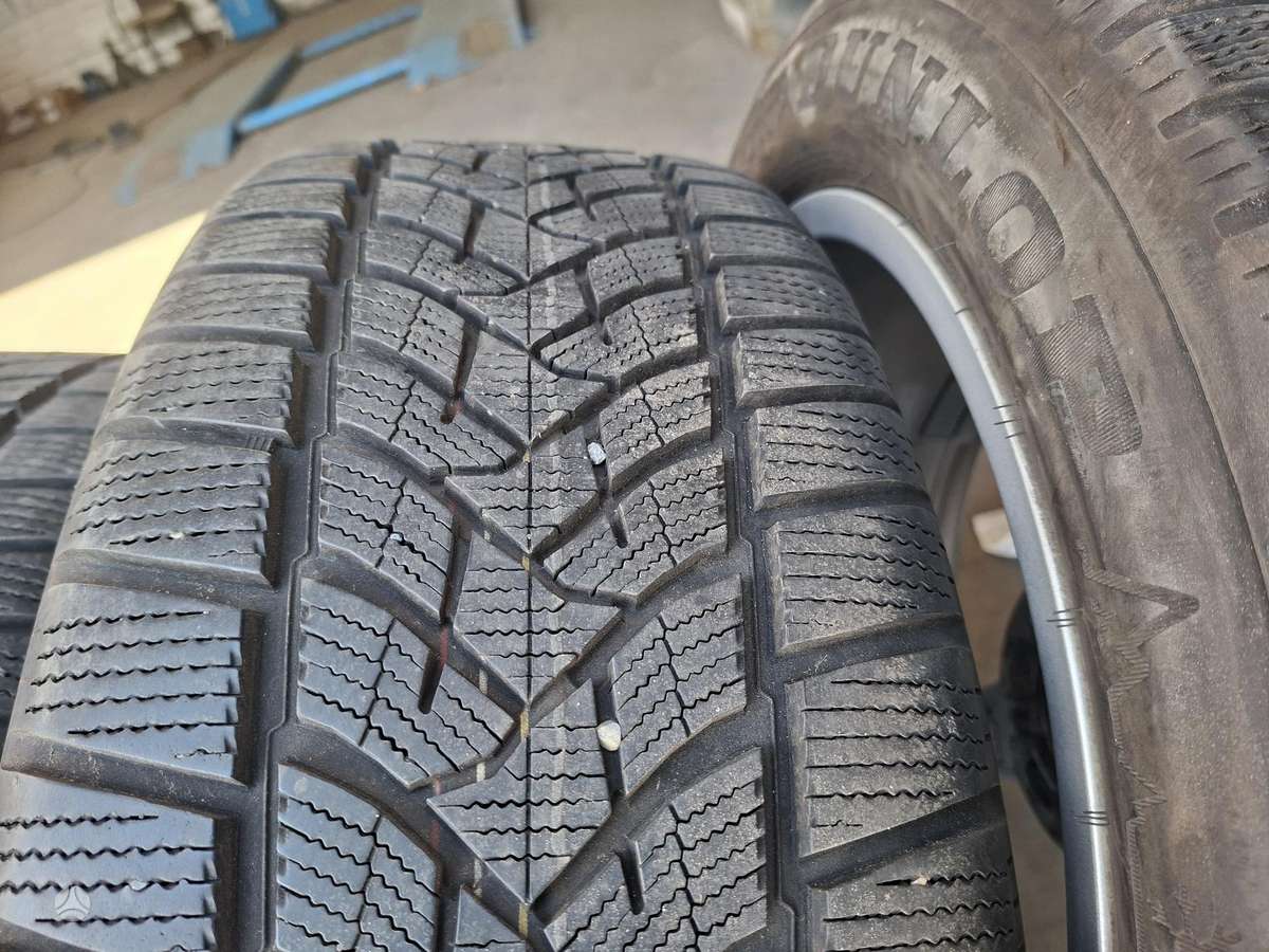 Dunlop, žieminės 235/55 R19
