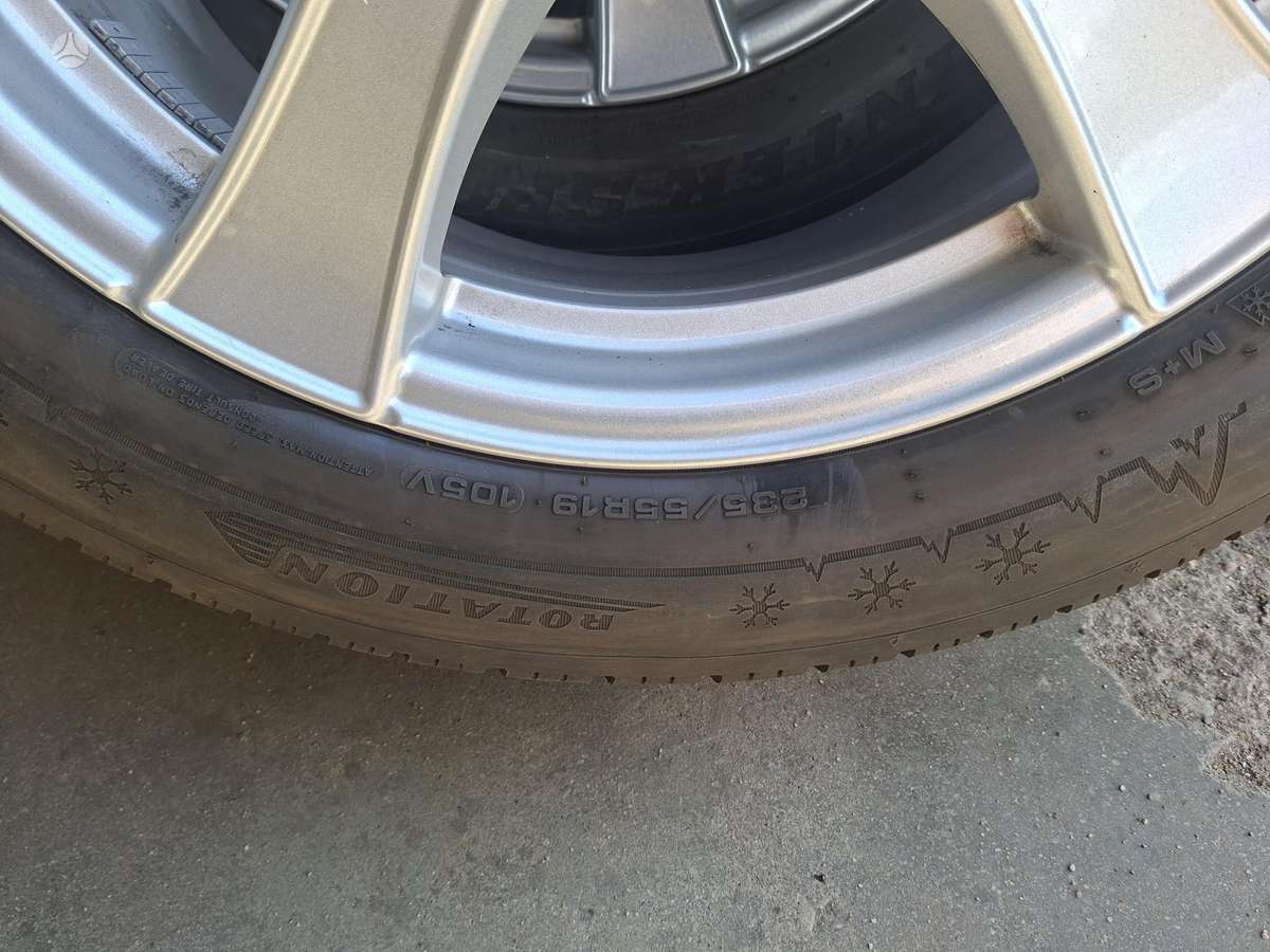 Dunlop, žieminės 235/55 R19