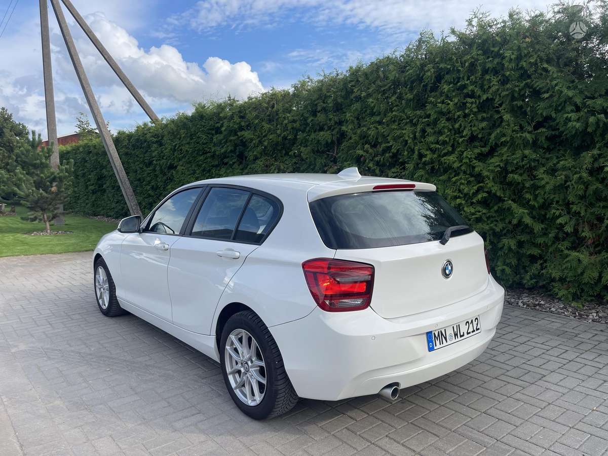 BMW 116, 2.0 l., Хэтчбек