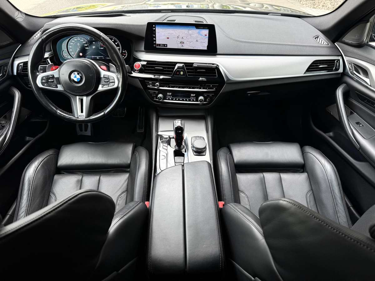 BMW M5, 4.4 l., Седан