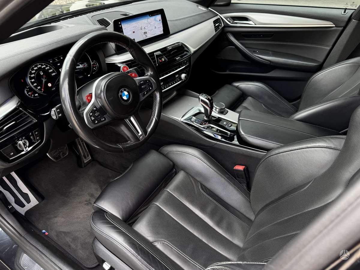 BMW M5, 4.4 l., Седан