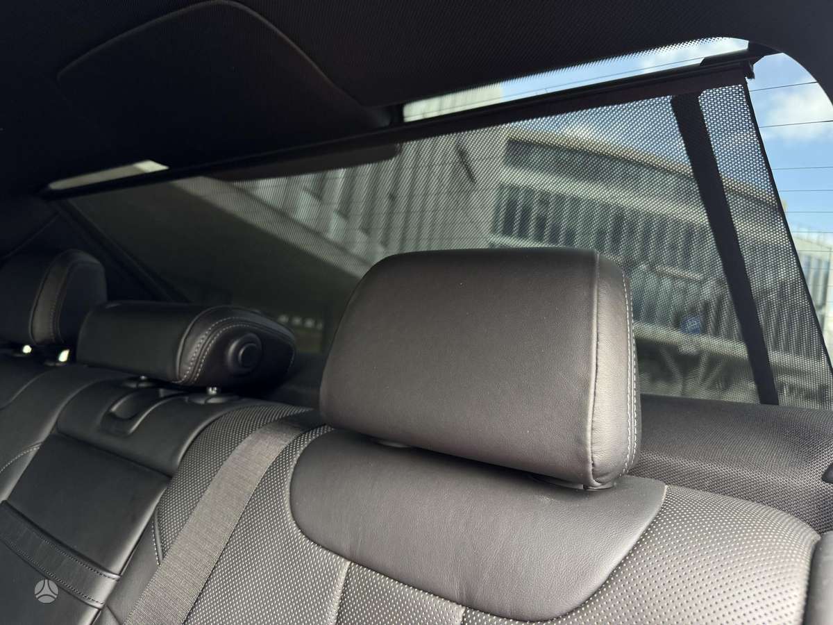 BMW M5, 4.4 l., Седан