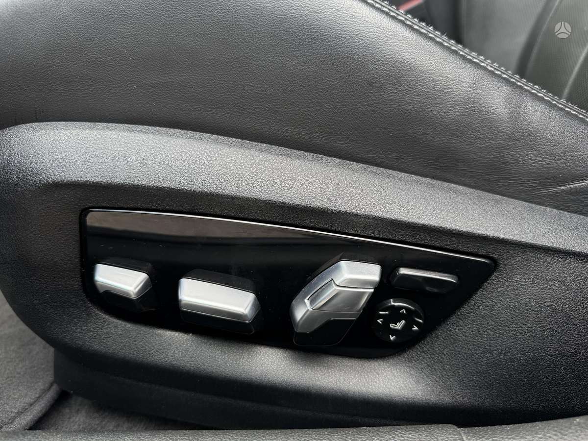 BMW M5, 4.4 l., Седан