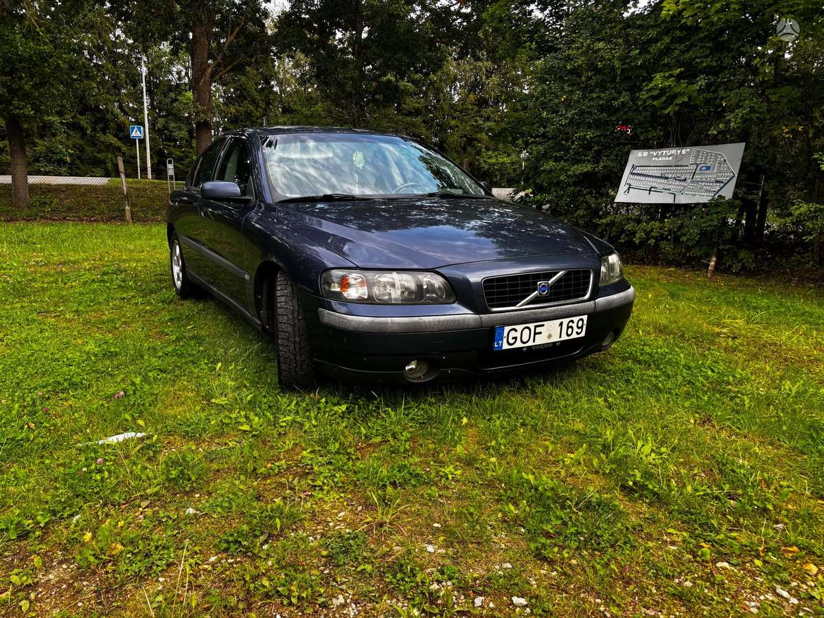 Volvo S60, 2.4 l., Седан