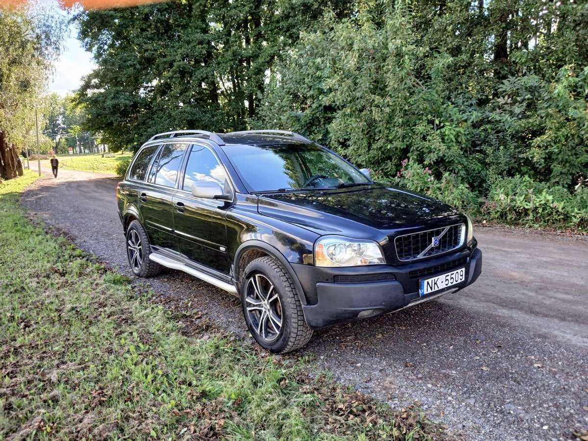 Volvo XC90 - 2