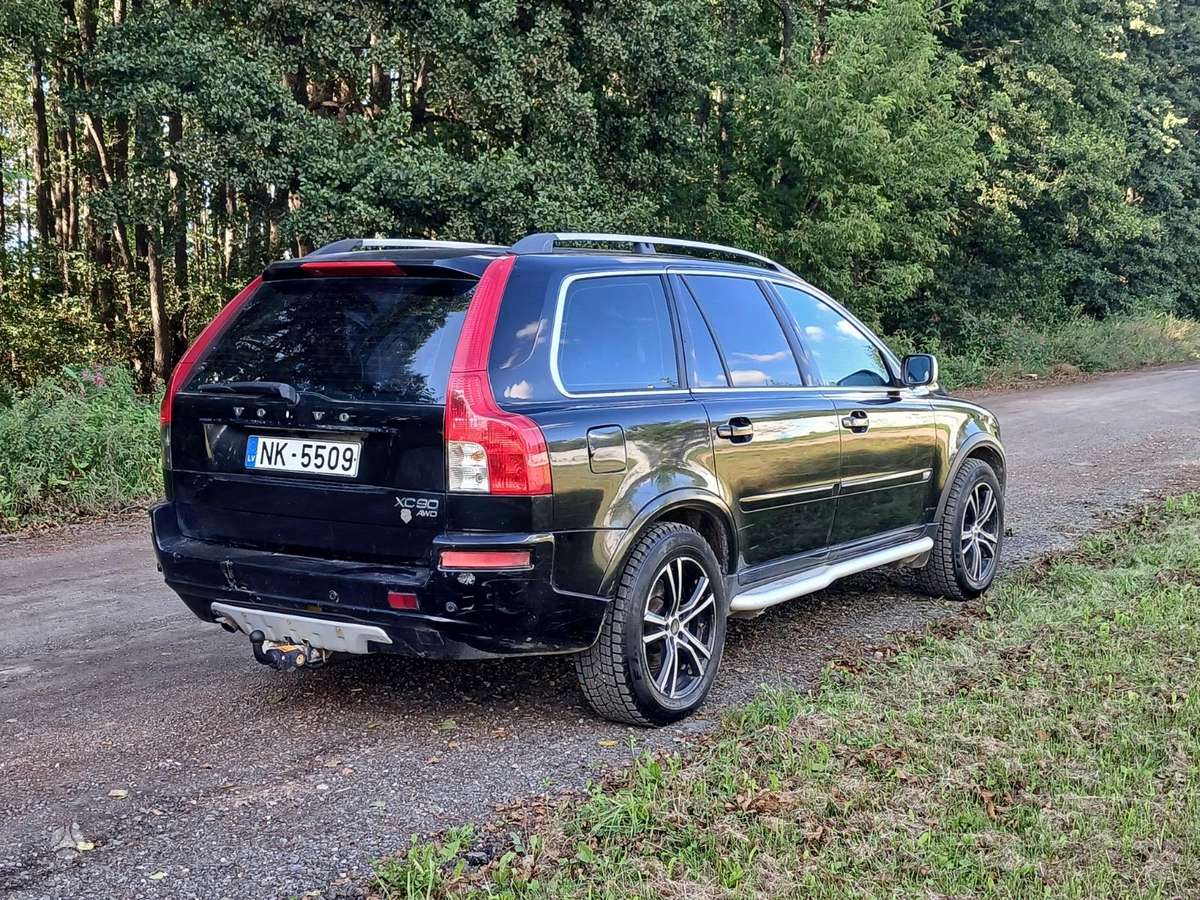 Volvo XC90 - 4