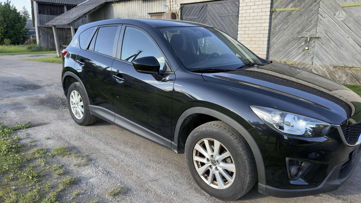 Mazda CX-5, 2.2 l., off-road / crossover
