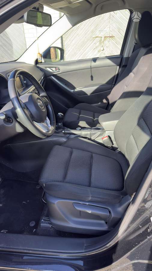 Mazda CX-5, 2.2 l., off-road / crossover