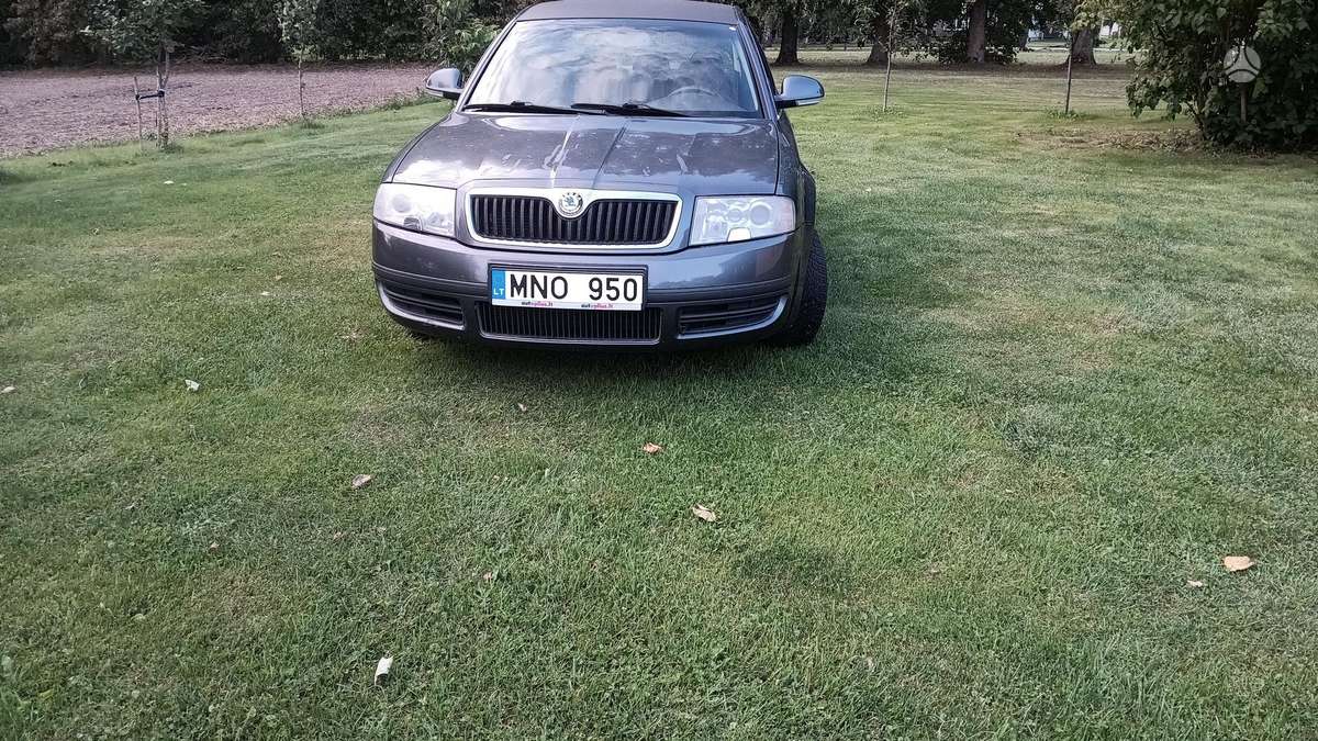 Skoda Superb, 2.0 l., Седан