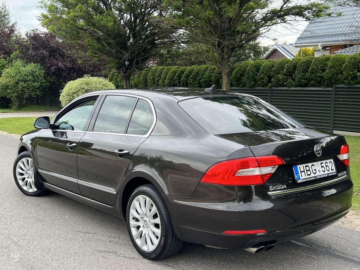 Škoda Superb - 9