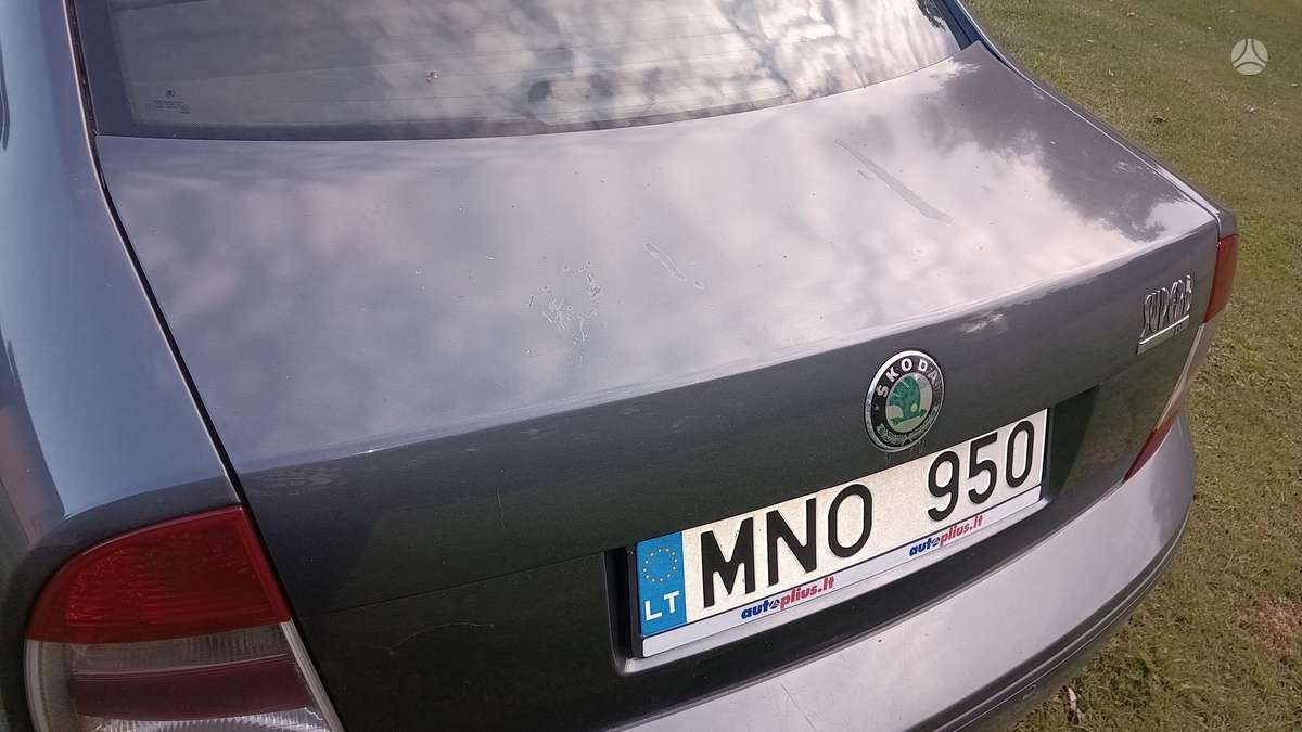 Skoda Superb, 2.0 l., Седан