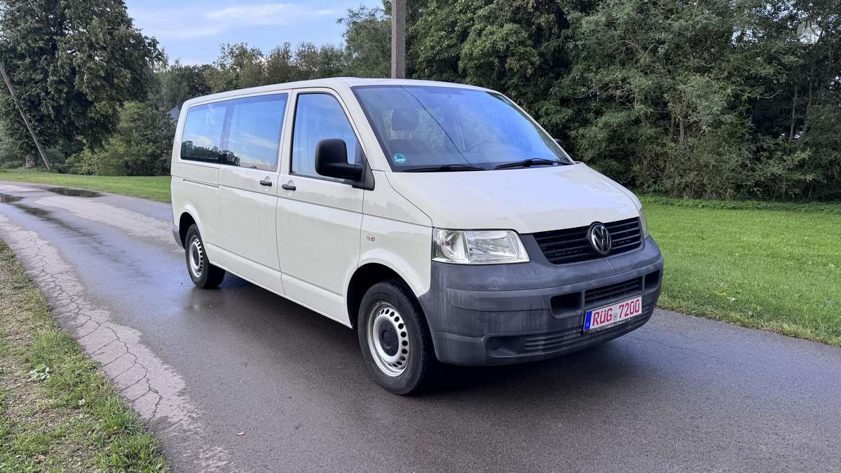 Volkswagen Transporter - 1