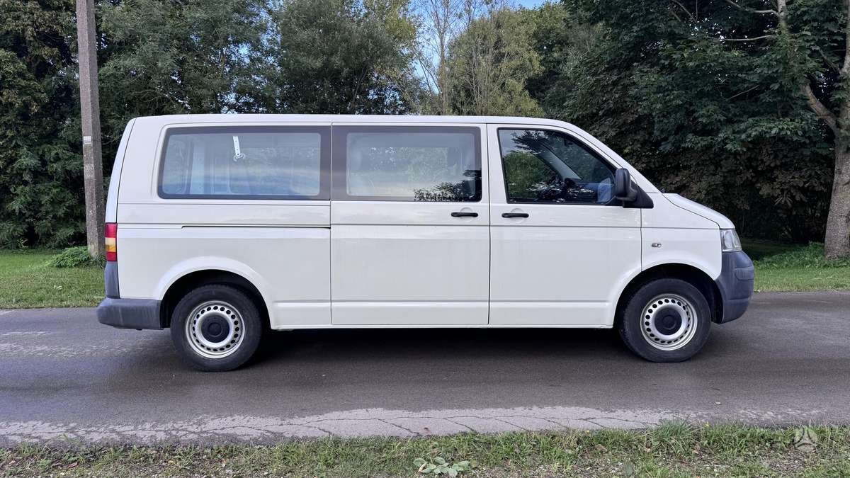 Volkswagen Transporter - 8
