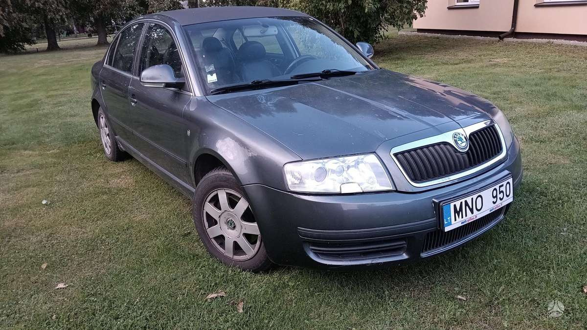 Skoda Superb, 2.0 l., Седан