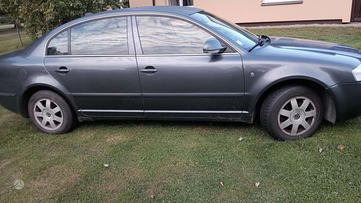 Skoda Superb, 2.0 l., Седан