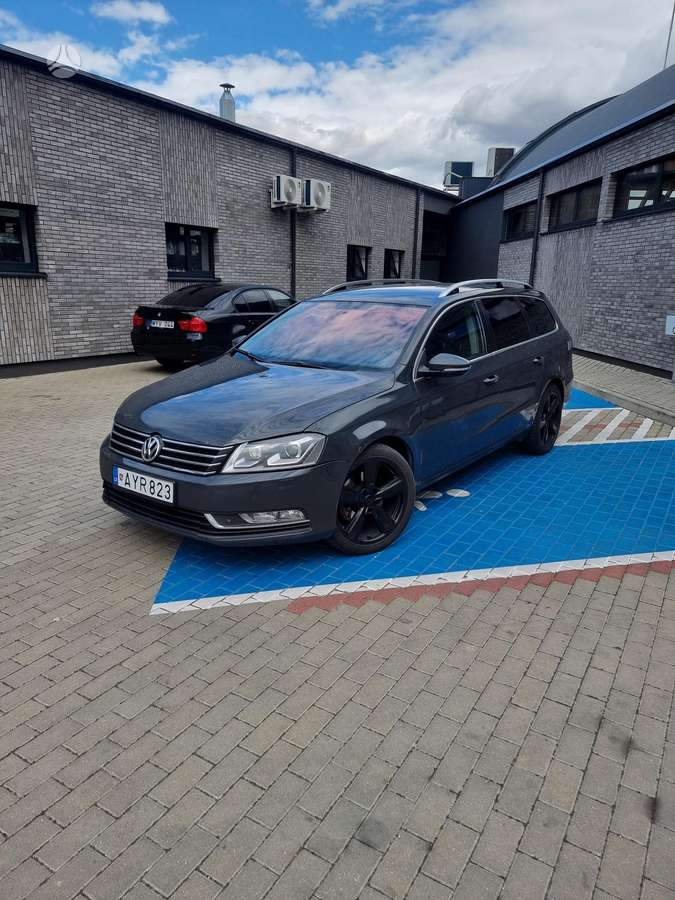 Volkswagen Passat, 2.0 l., Универсал