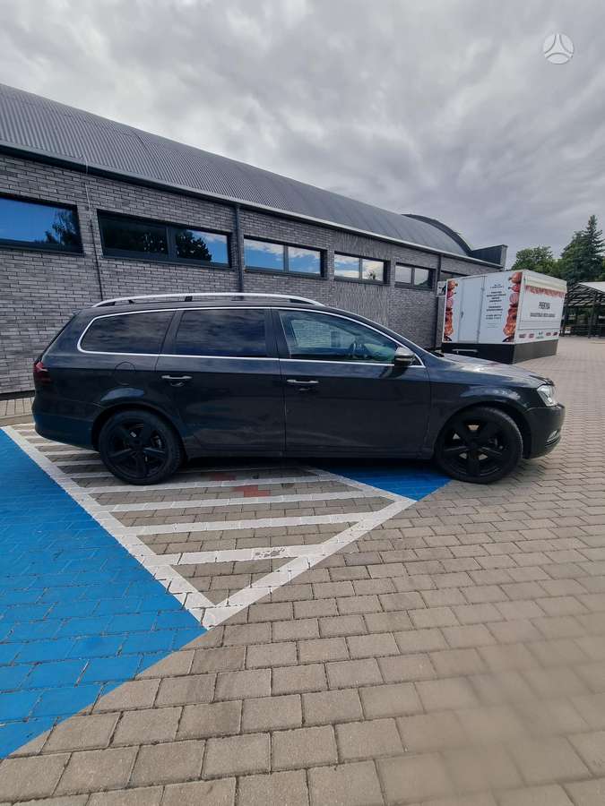 Volkswagen Passat - 5