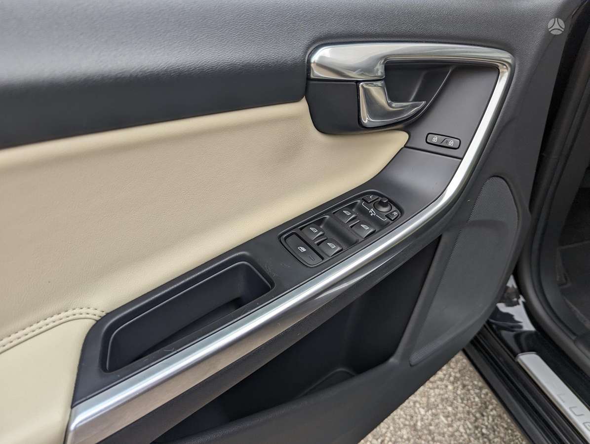 Volvo V60, 2.4 l., Универсал