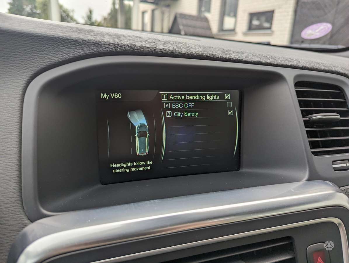 Volvo V60, 2.4 l., Универсал