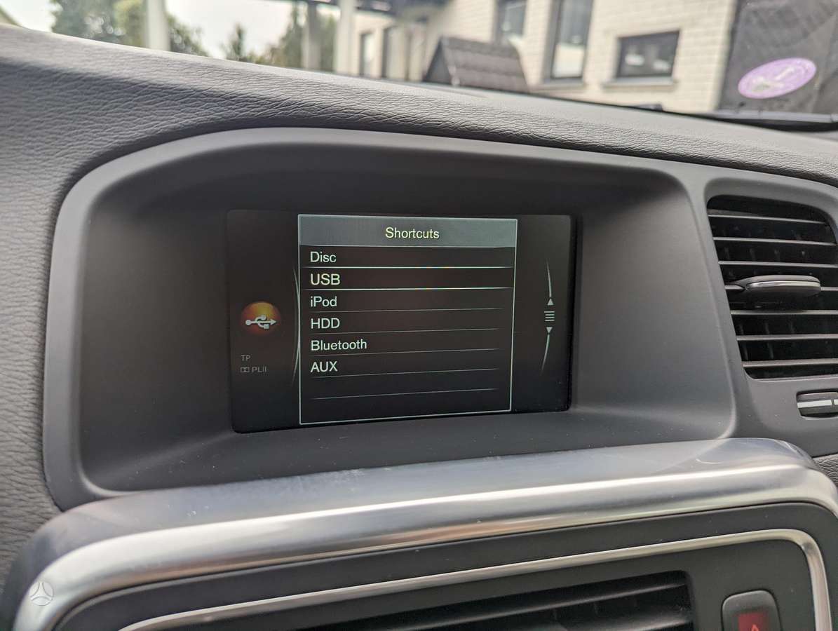 Volvo V60, 2.4 l., Универсал