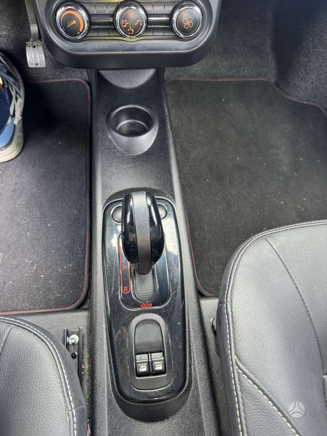 Ligier JS50, 0.5 l., Хэтчбек