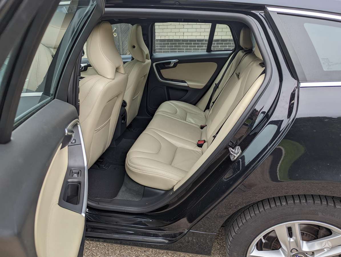 Volvo V60, 2.4 l., Универсал
