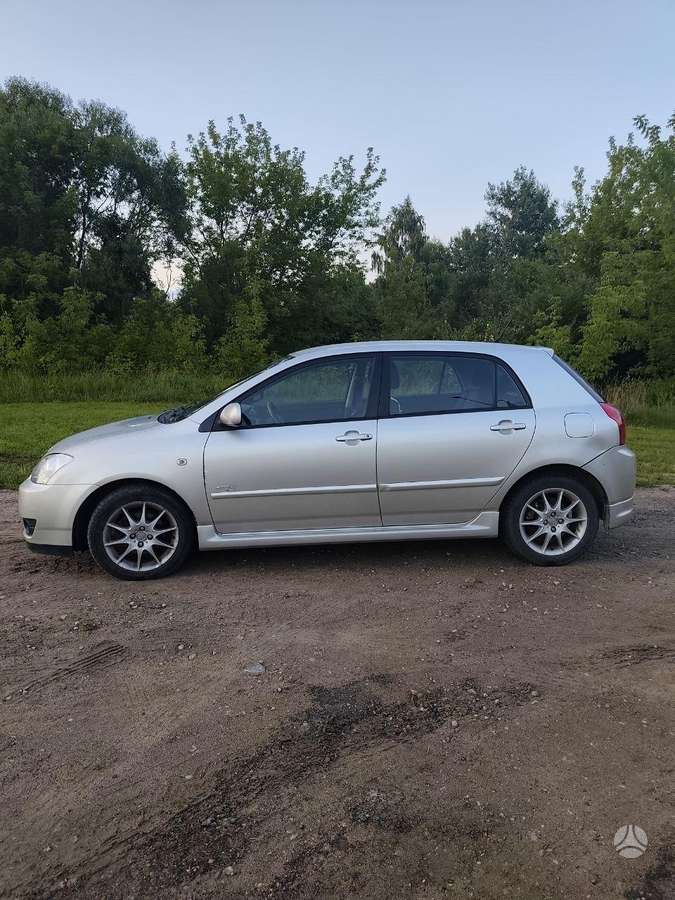 Toyota Corolla - 5